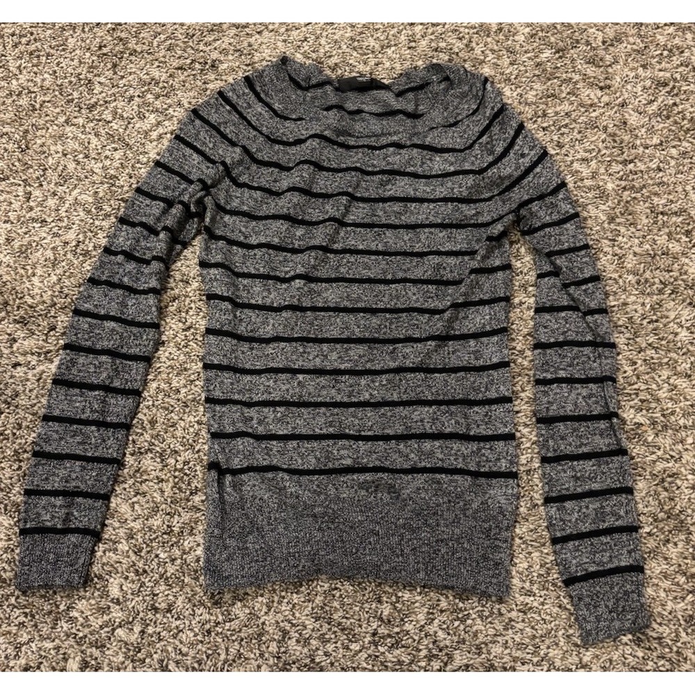 Mossimo Grey And Black Striped Sweater Long sleeve Women’s Size Xs